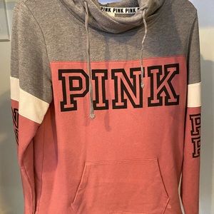 Sweatshirt from pink!